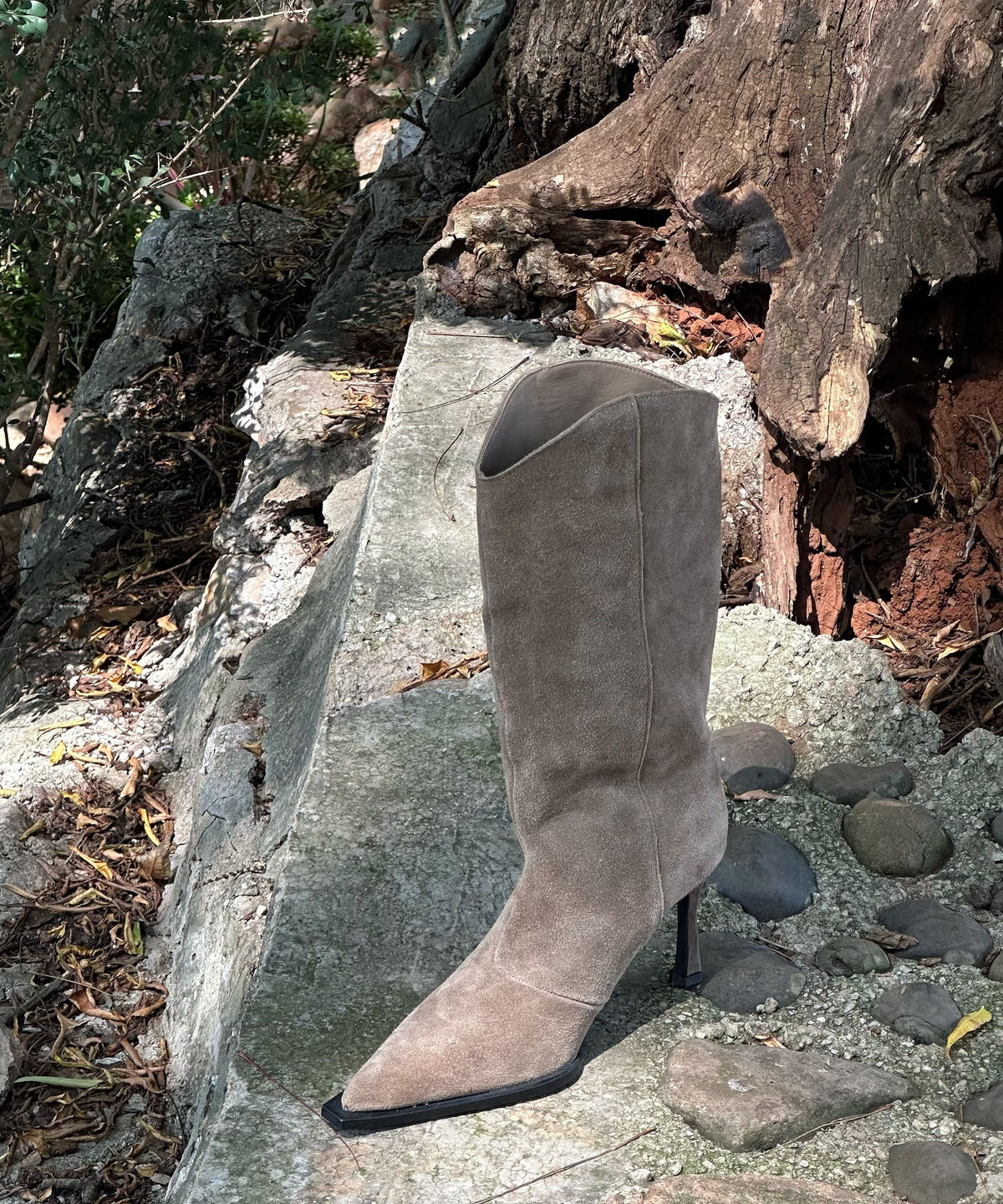 Chic Orthopedic Boots with Unique Design