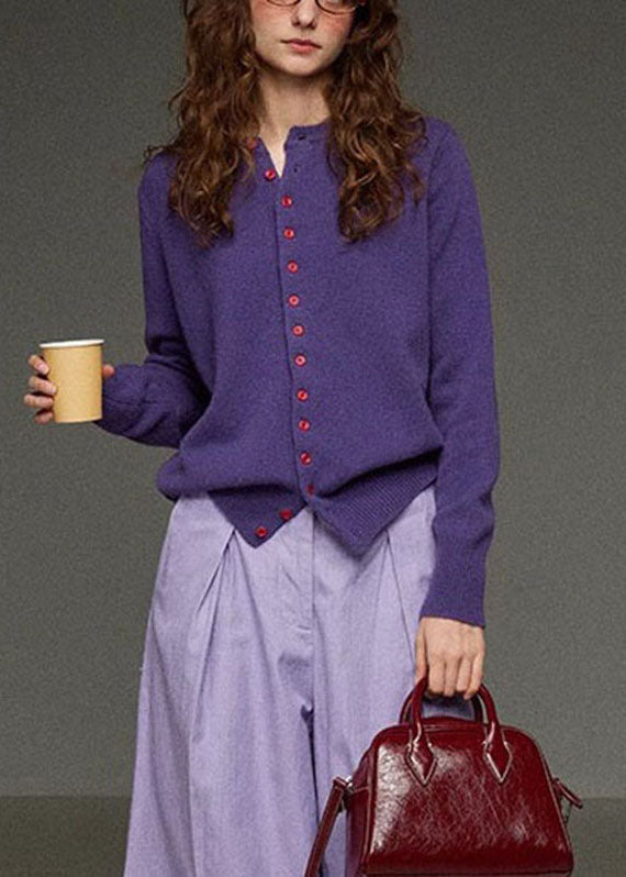 Beautifully Finished Cardigan in a Timeless Design
