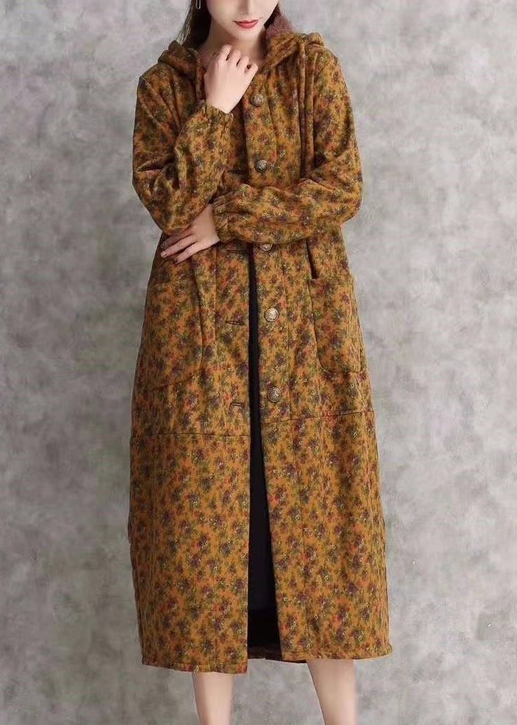 Gracefully Styled Coat for Any Occasion