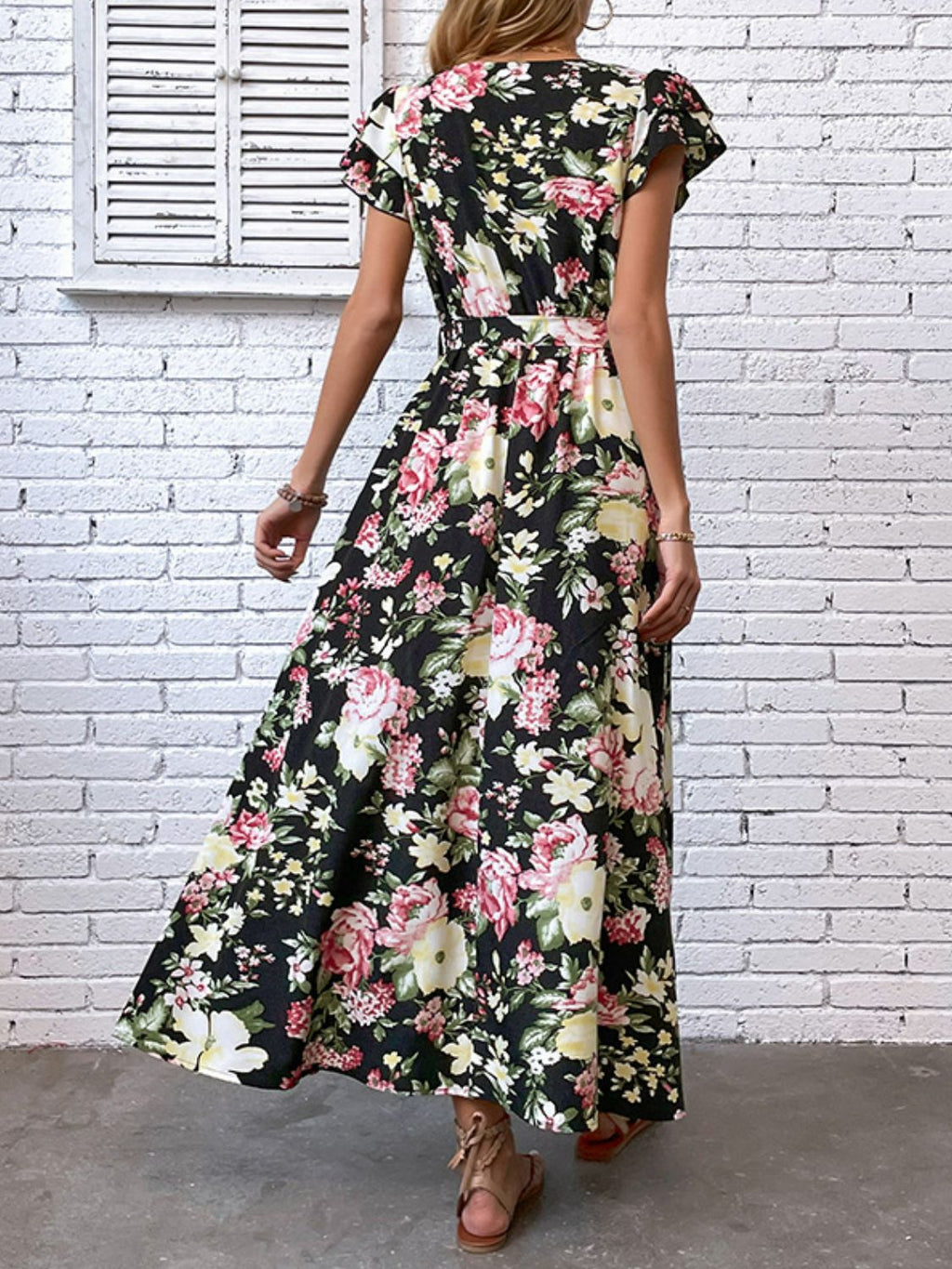 Sophisticated Dress with a Clean Classic Look
