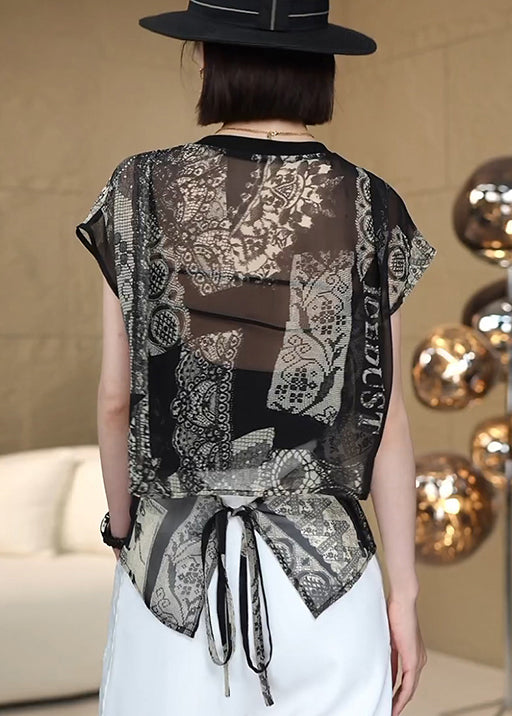 Effortlessly Elegant Shirt with a Timeless Design