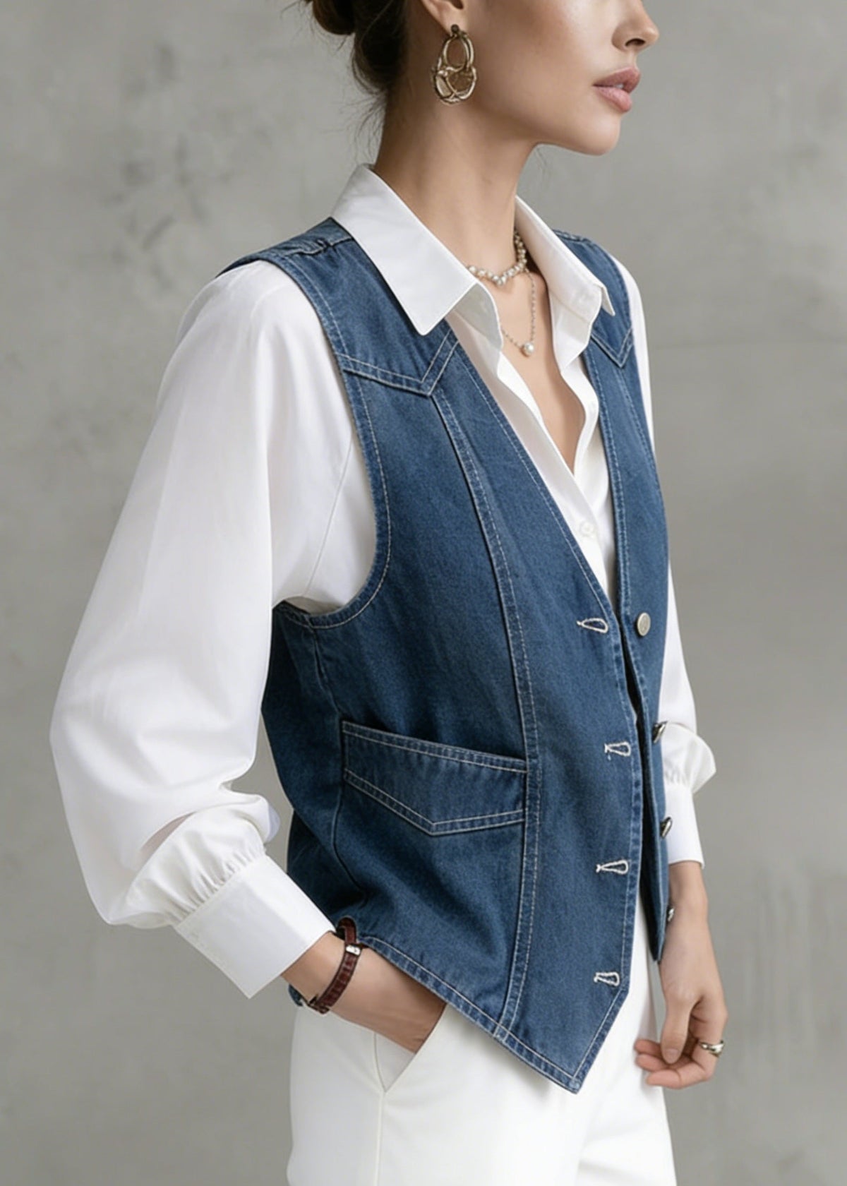 Well Tailored Garment with a Graceful Silhouette