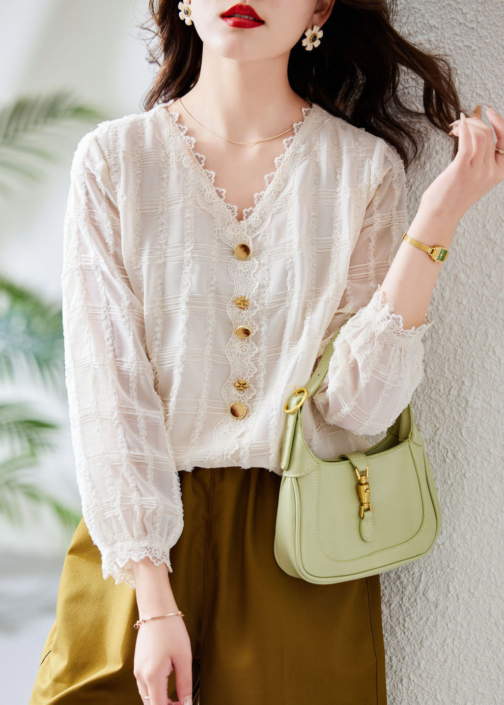 Polished Shirt with an Effortless Classic Look