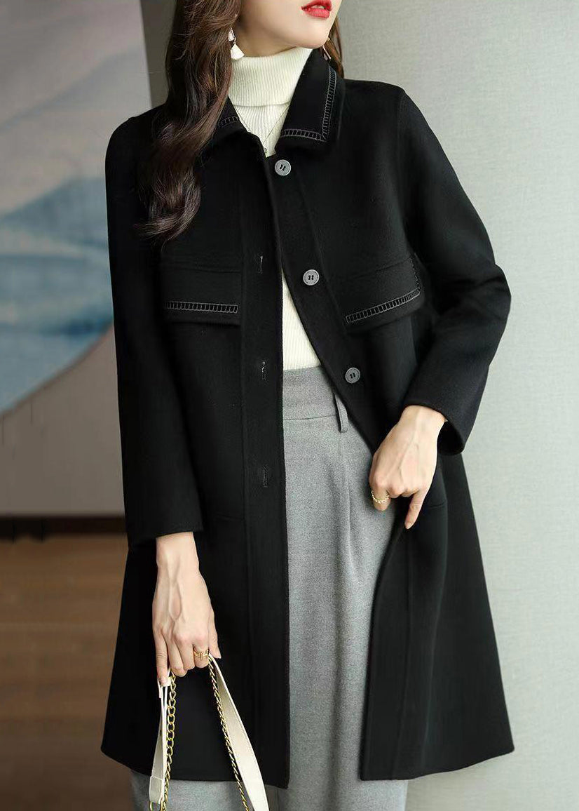 Gracefully Styled Coat for Any Occasion