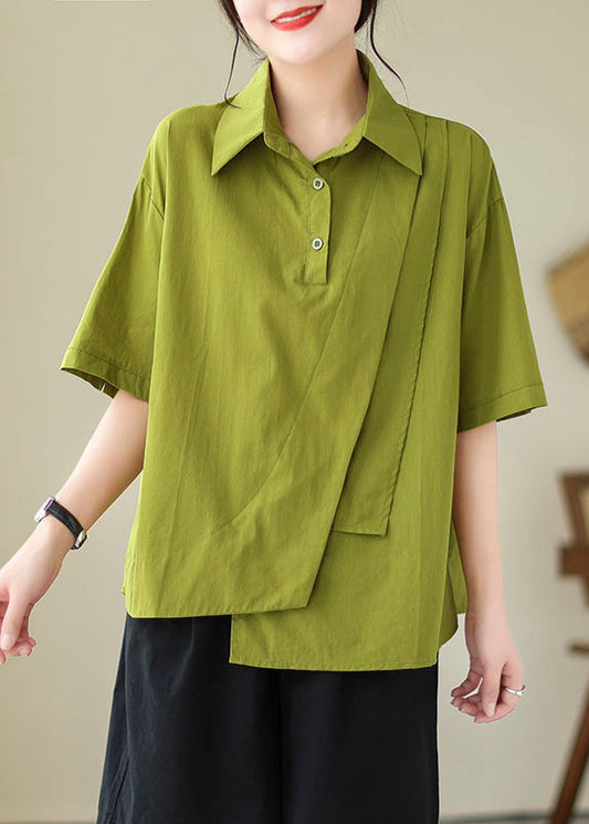 Classic Vintage Shirt with a Flattering Fit