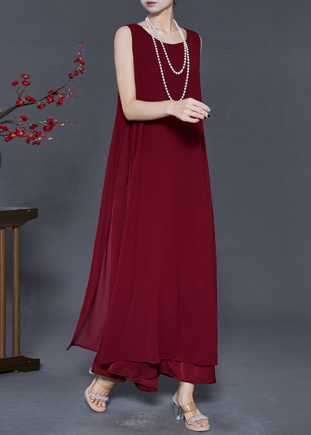 Classic Vintage Dress with a Flattering Fit