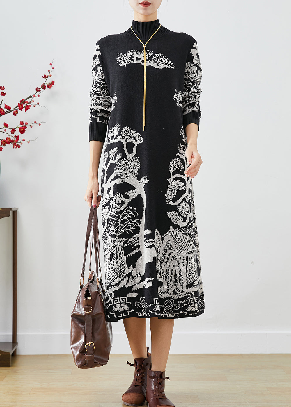 Effortlessly Elegant Sweater with a Timeless Design