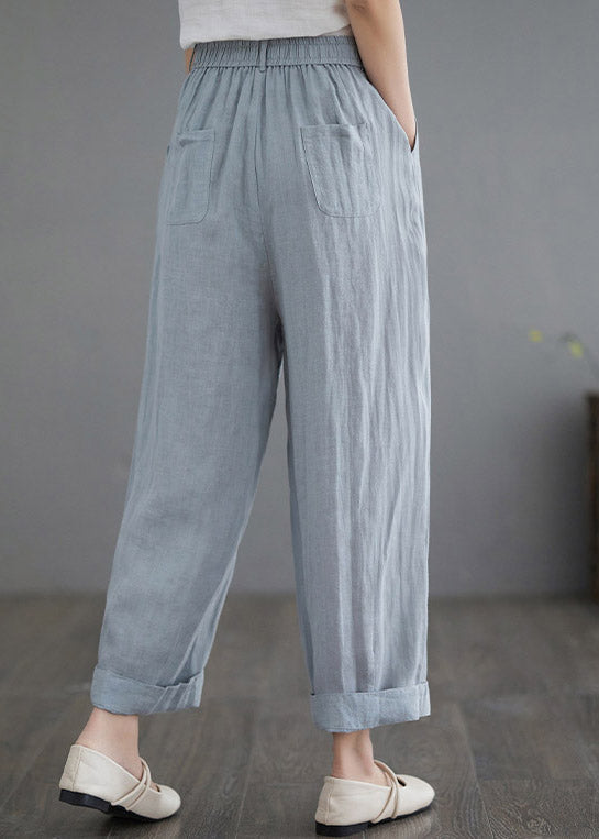 Effortlessly Elegant Pants with a Timeless Design