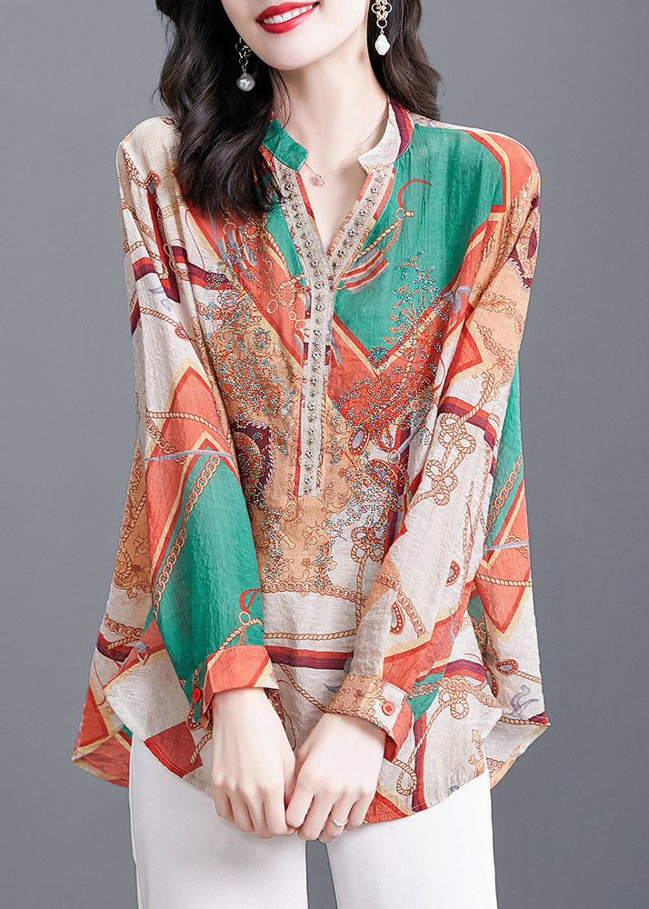 Well Tailored Blouse with a Graceful Silhouette