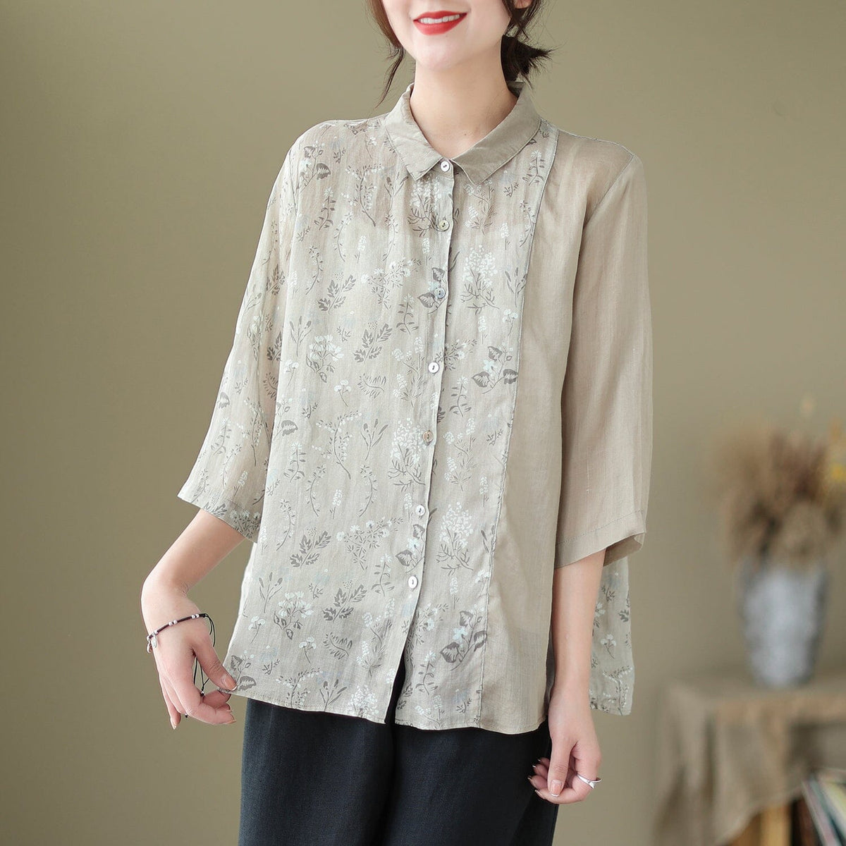 Beautifully Finished Blouse in a Timeless Design