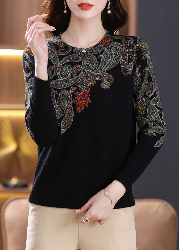 Elegantly Styled Sweater for Everyday Wear
