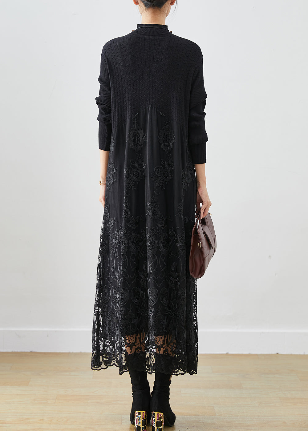 Sophisticated Dress with a Clean Classic Look