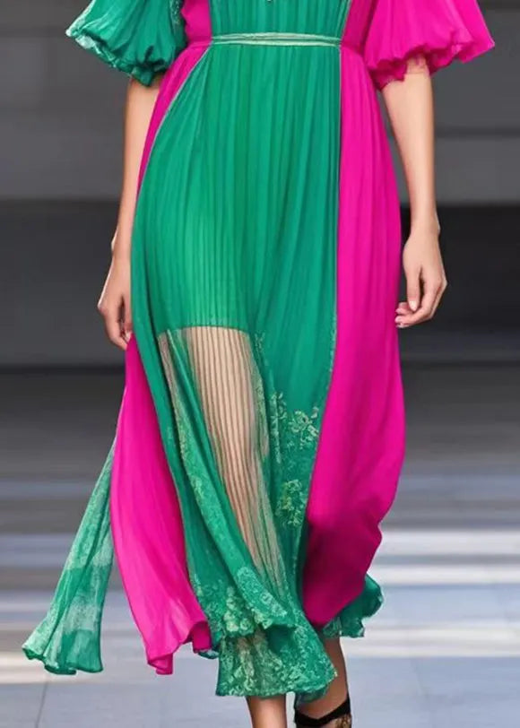 Beautifully Crafted Dress in a Classic Style