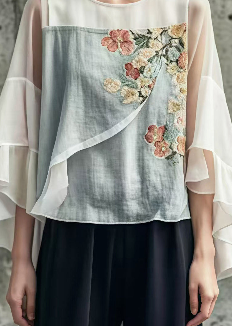 Classic Vintage & Enduringly Stylish Blouse