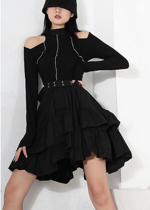 Sophisticated Garment with a Clean Classic Look