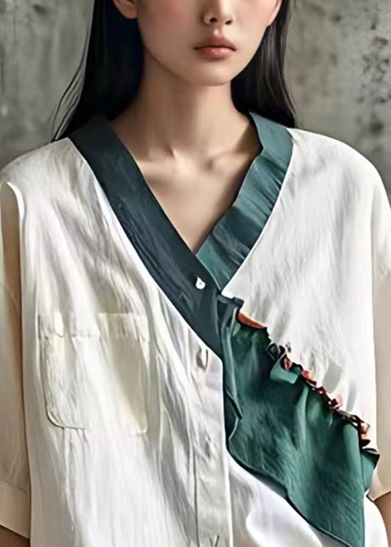 Classic Vintage Shirt with a Flattering Fit