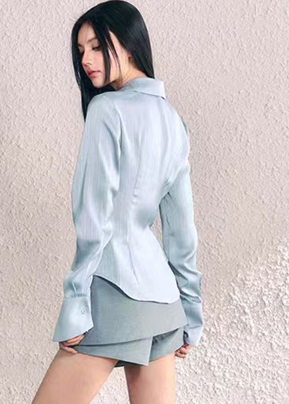 Well Tailored Shirt with a Graceful Silhouette