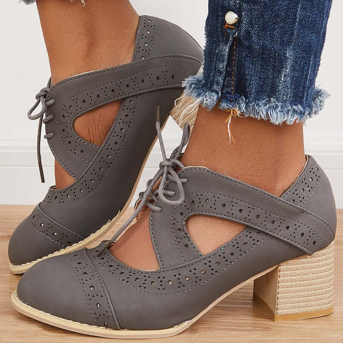Chic Orthopedic Pumps with Unique Design