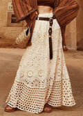 Effortlessly Elegant Garment with a Timeless Design
