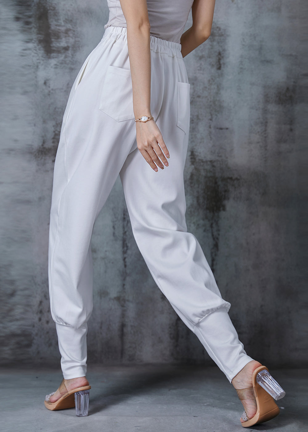 Polished Pants with an Effortless Classic Look
