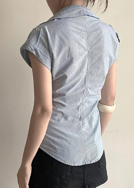 Beautifully Finished Blouse in a Timeless Design