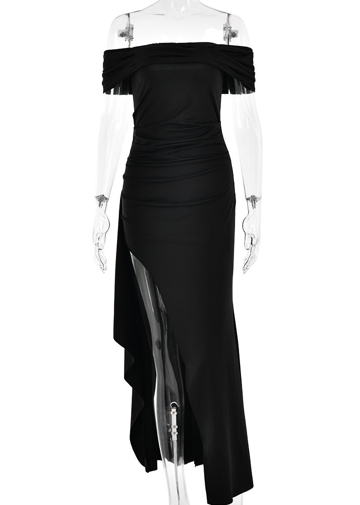 Well Tailored Garment with a Graceful Silhouette