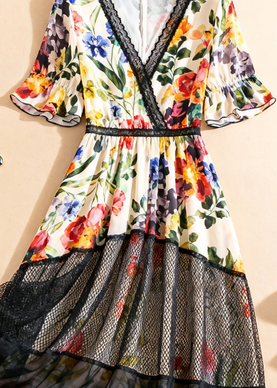 Classic Vintage & Enduringly Stylish Dress