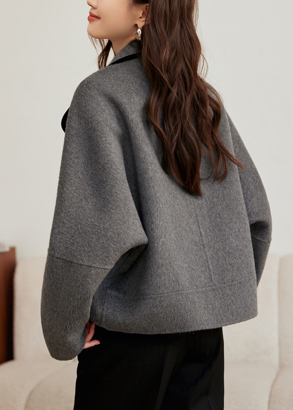 Beautifully Finished Coat in a Timeless Design