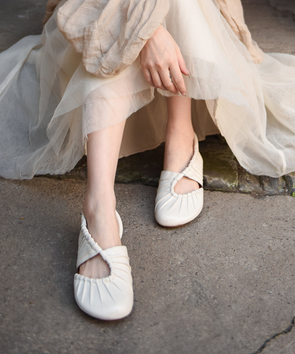 Graceful Orthopedic Sandals for Modern Look