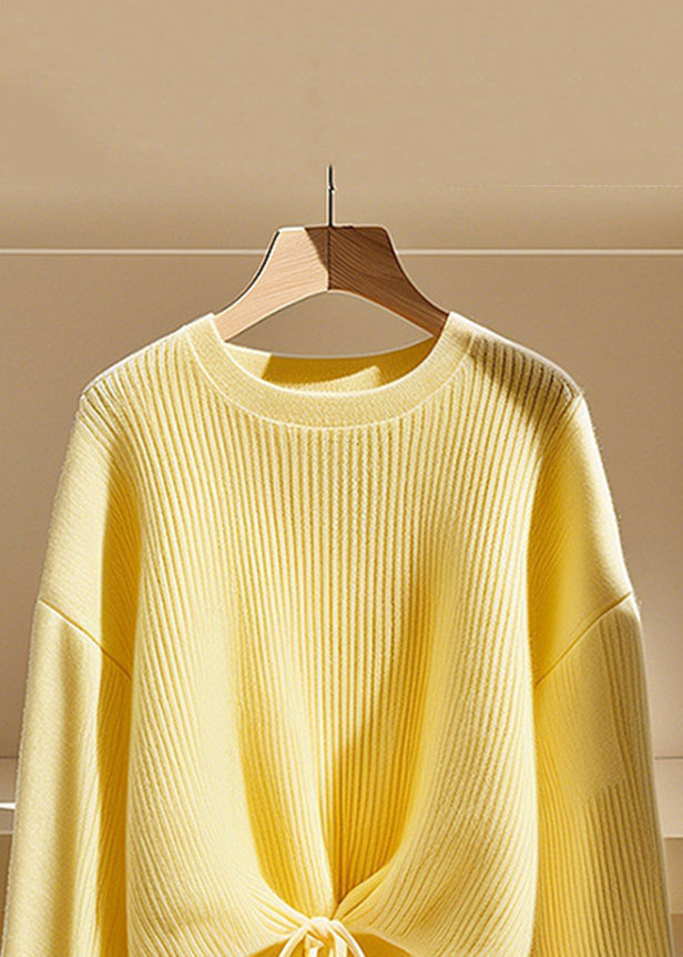 Classic Vintage Sweater with a Flattering Fit