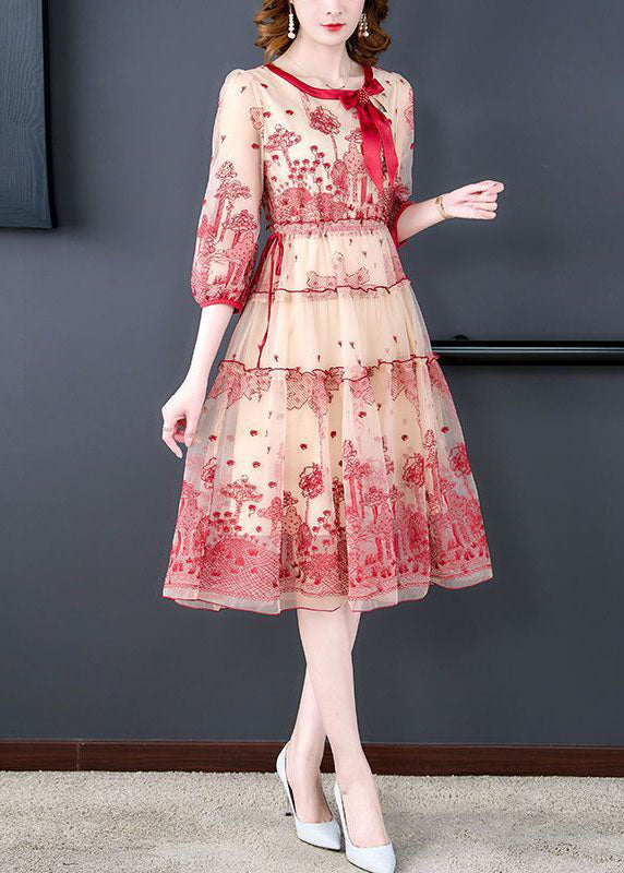 Beautifully Crafted Dress in a Classic Style