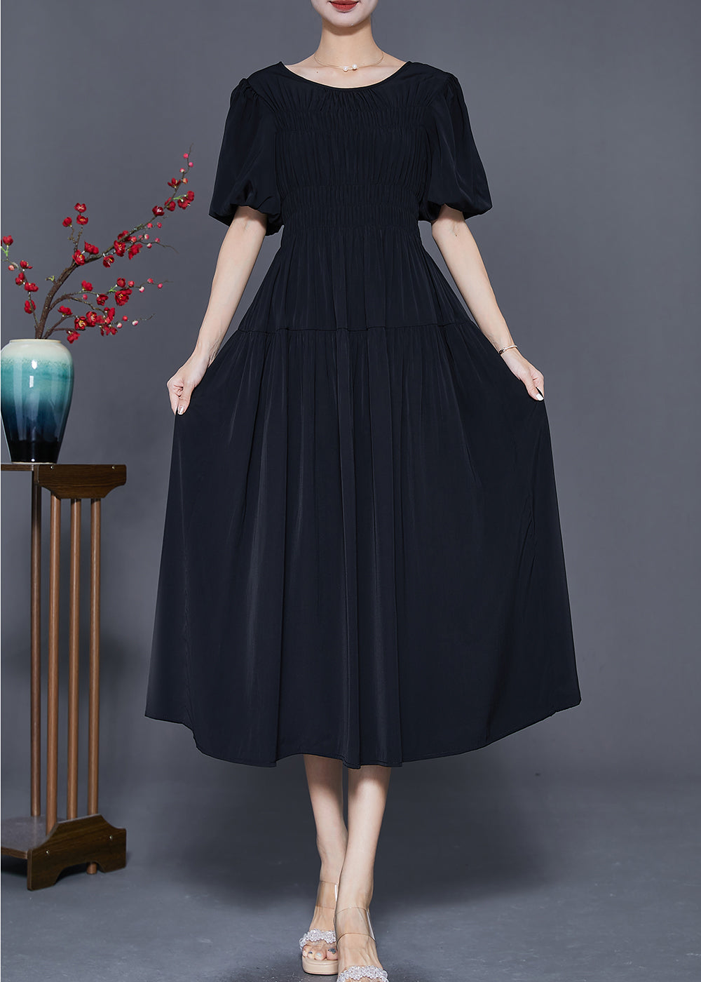 Gracefully Styled Dress for Any Occasion