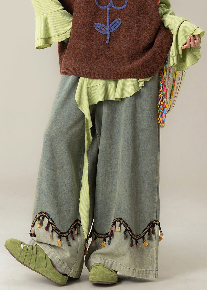 Elegantly Styled Pants for Everyday Wear