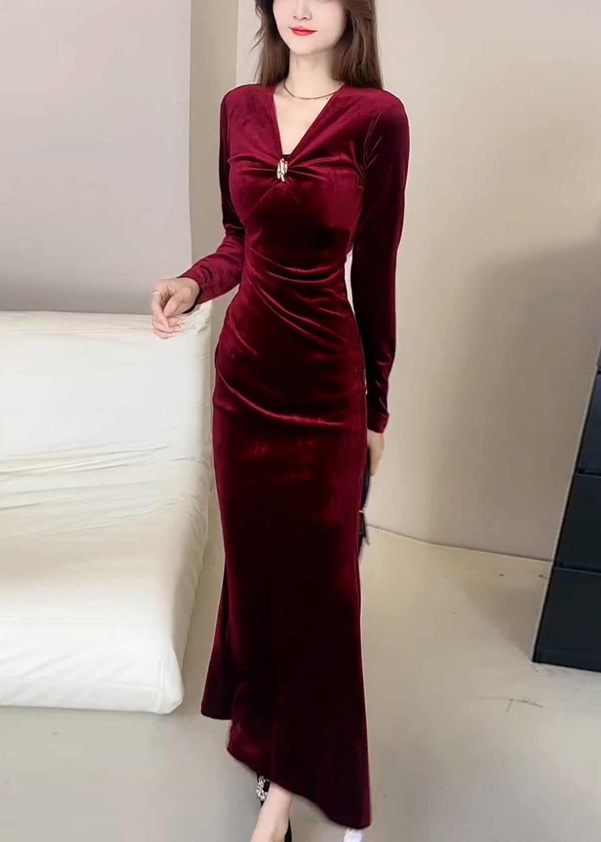 A Vintage Style Dress with Delicate Timeless Details