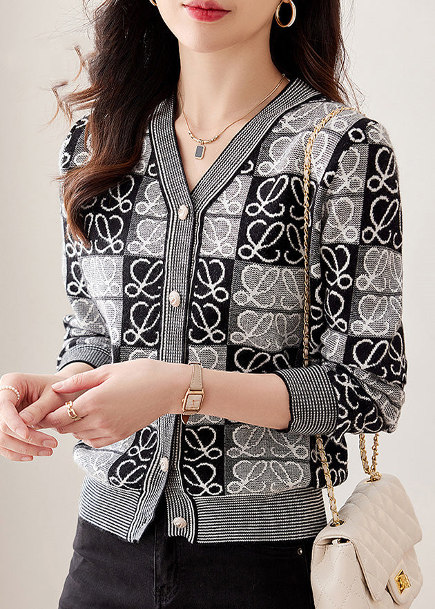Beautifully Crafted Top in a Classic Style