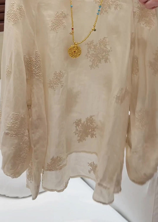 Beautifully Finished Blouse in a Timeless Design
