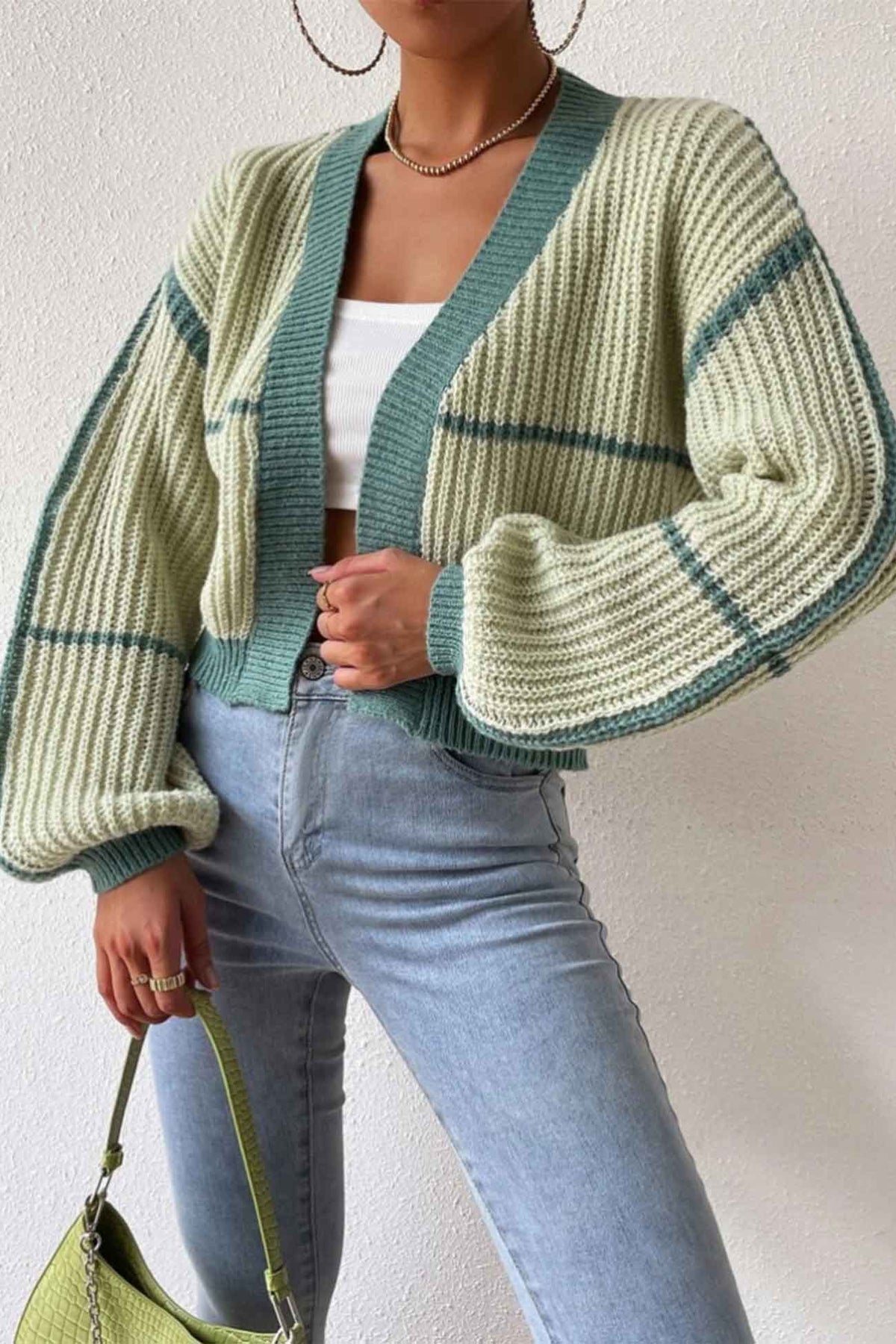 Elegantly Styled Cardigan for Everyday Wear