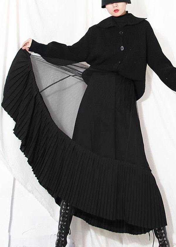 Well Tailored Garment with a Graceful Silhouette