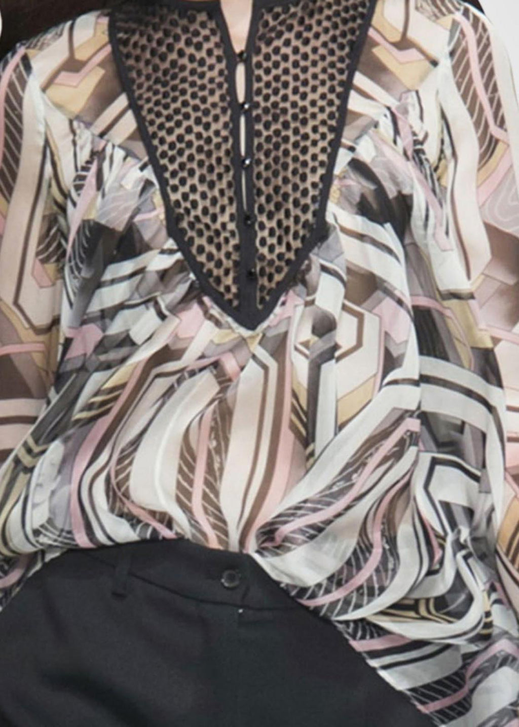 Elegantly Styled Shirt for Everyday Wear