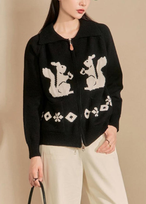 Well Tailored Coat with a Graceful Silhouette