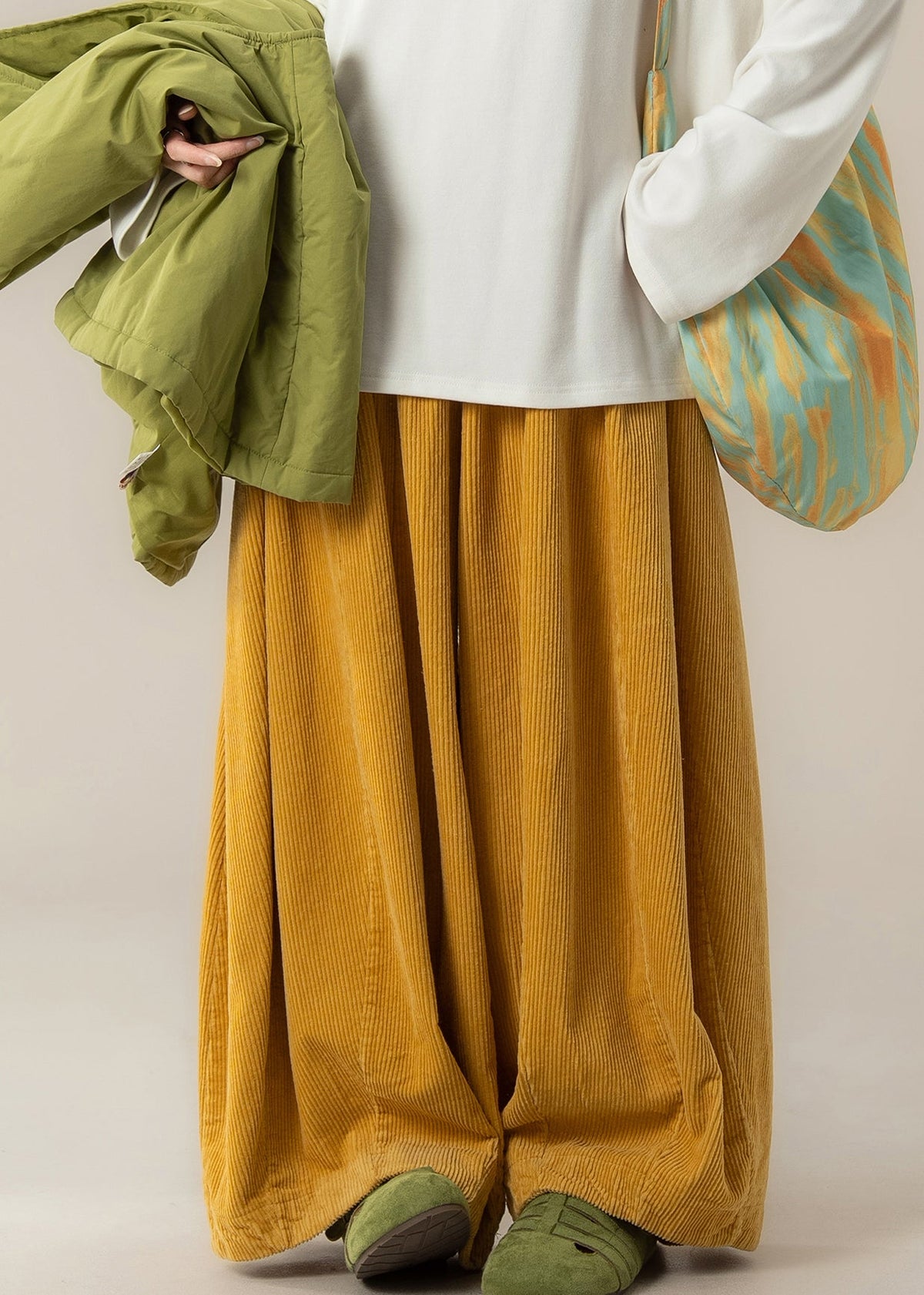 Beautifully Crafted Pants in a Classic Style