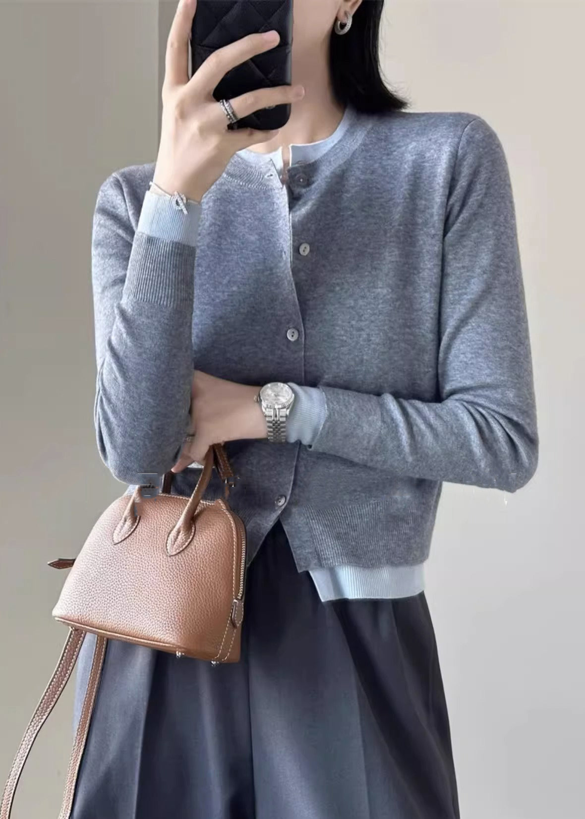Polished Top with an Effortless Classic Look