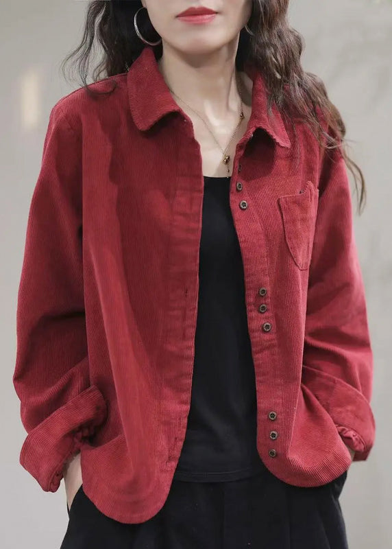 Well Tailored Coat with a Graceful Silhouette