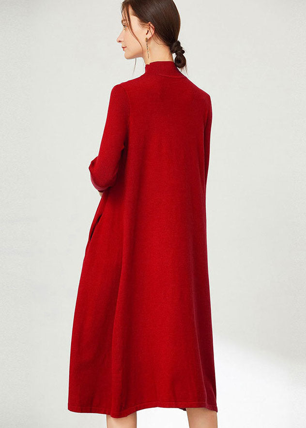Classic Vintage Sweater with a Flattering Fit