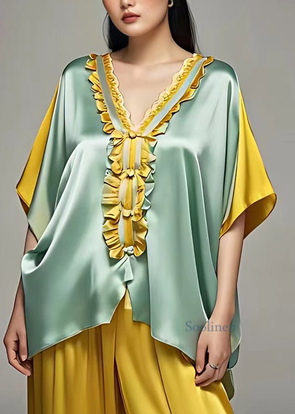 Classic Vintage Top with a Flattering Fit