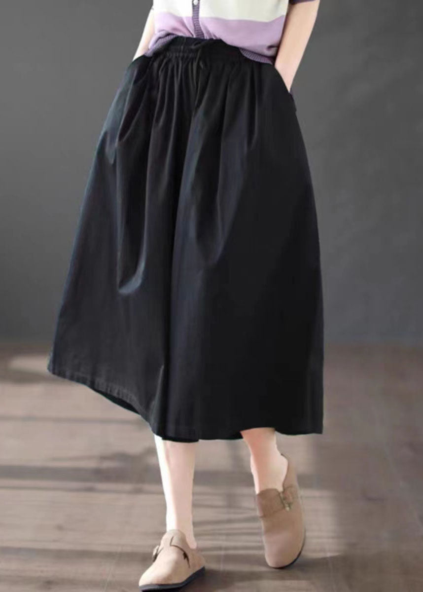 Well Tailored Pants with a Graceful Silhouette