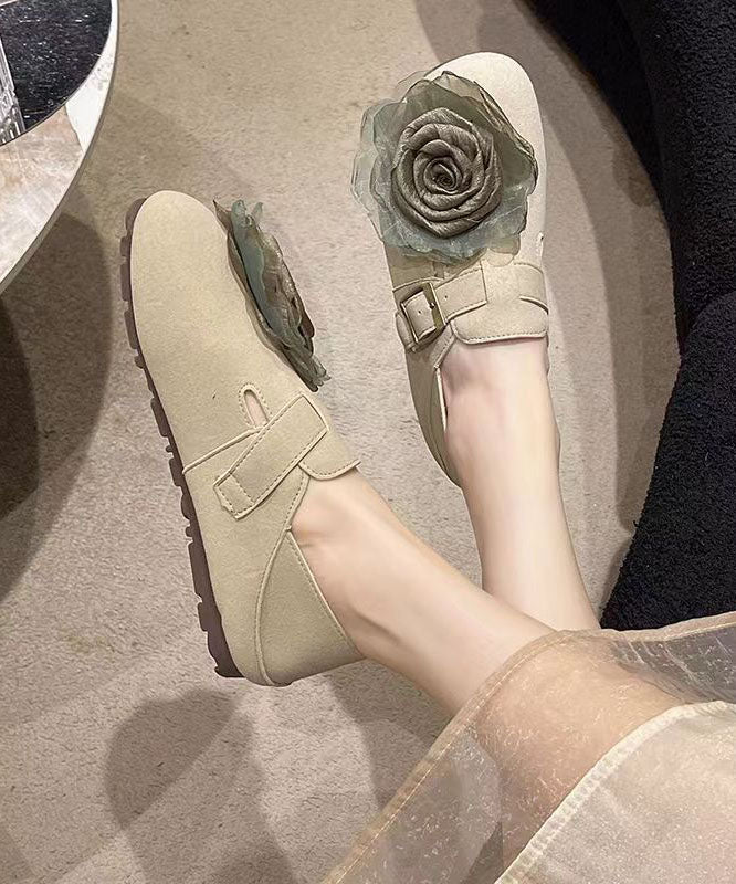 Graceful Orthopedic Shoes for Modern Look