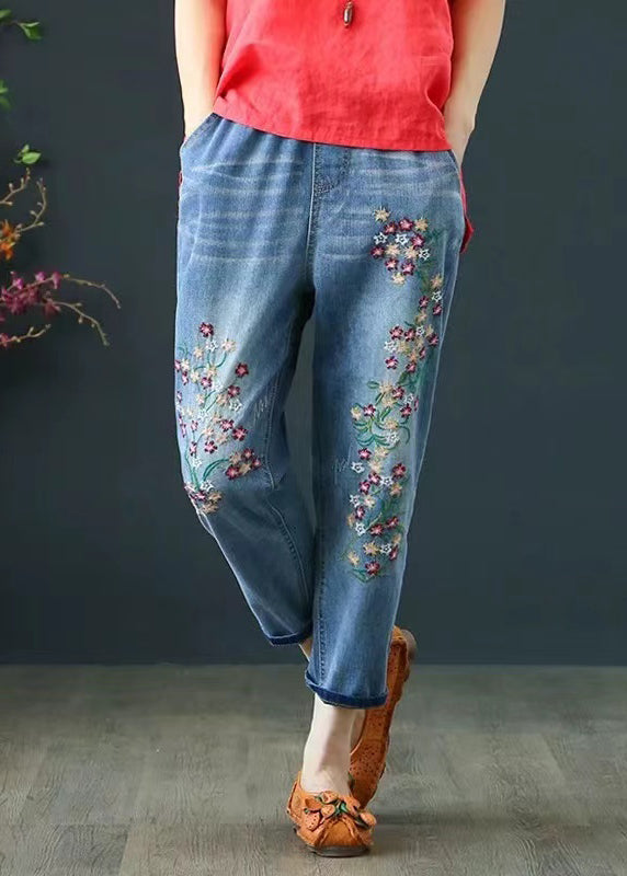 Elegantly Styled Pants for Everyday Wear