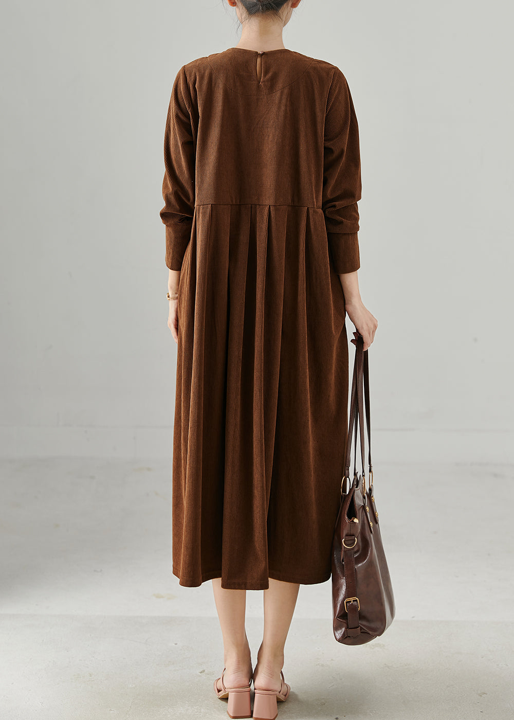 Polished Dress with an Effortless Classic Look