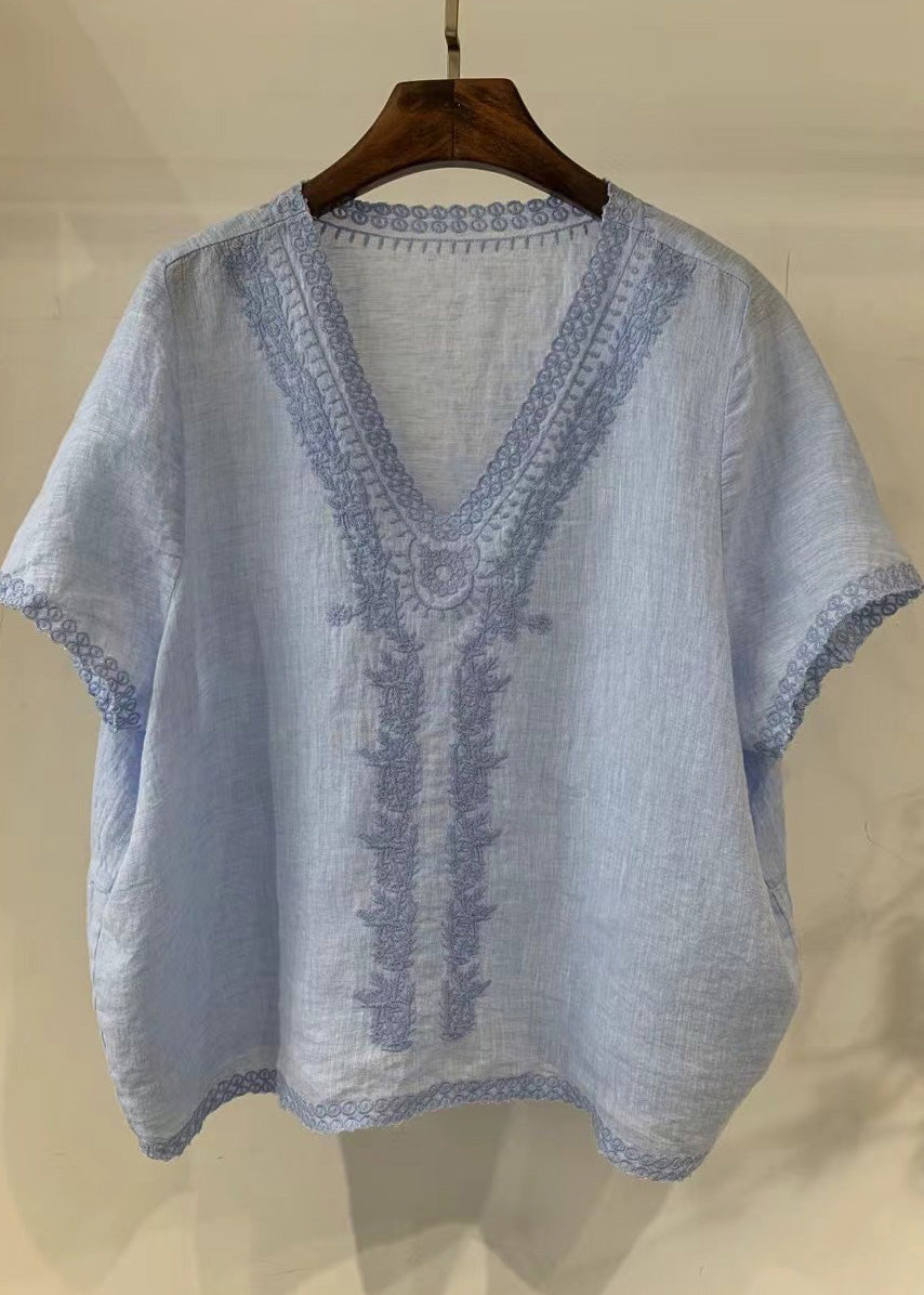 Classic Vintage Shirt with a Flattering Fit